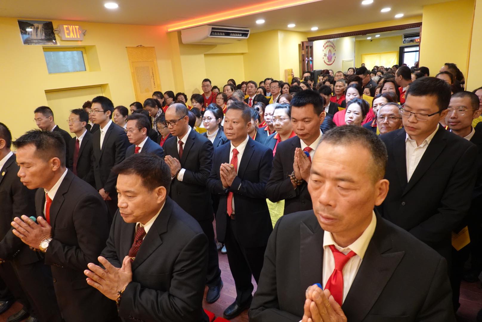 “卢台长”观世音菩萨“心灵法门”共修